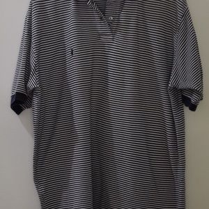 Men's Ralph Loren Polo Shirt, XXL. 100% cotton.  Blue and white striped.